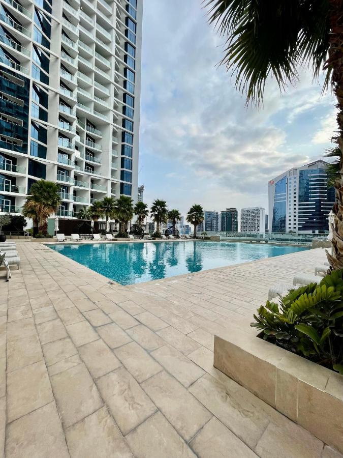 Luxury Aparthotel Prive Dubai Exterior photo